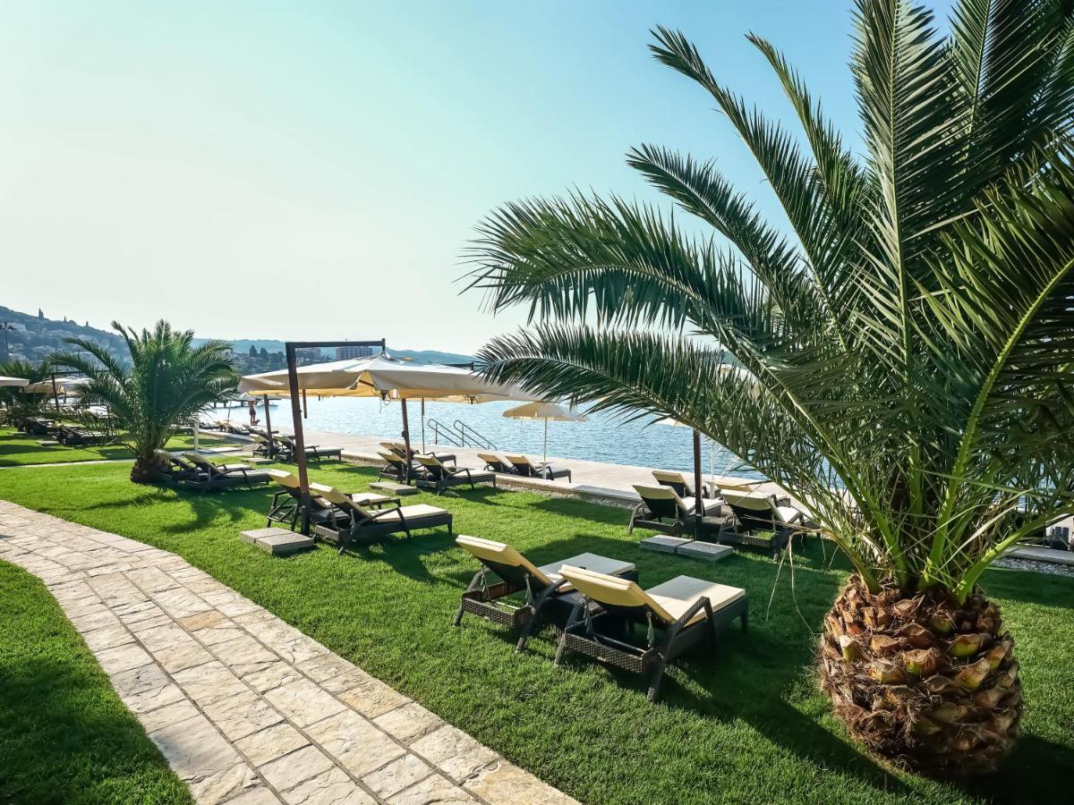Hotel Slovenija - Terme & Wellness Lifeclass ポルトローシュ エクステリア 写真 Beach at the Hotel