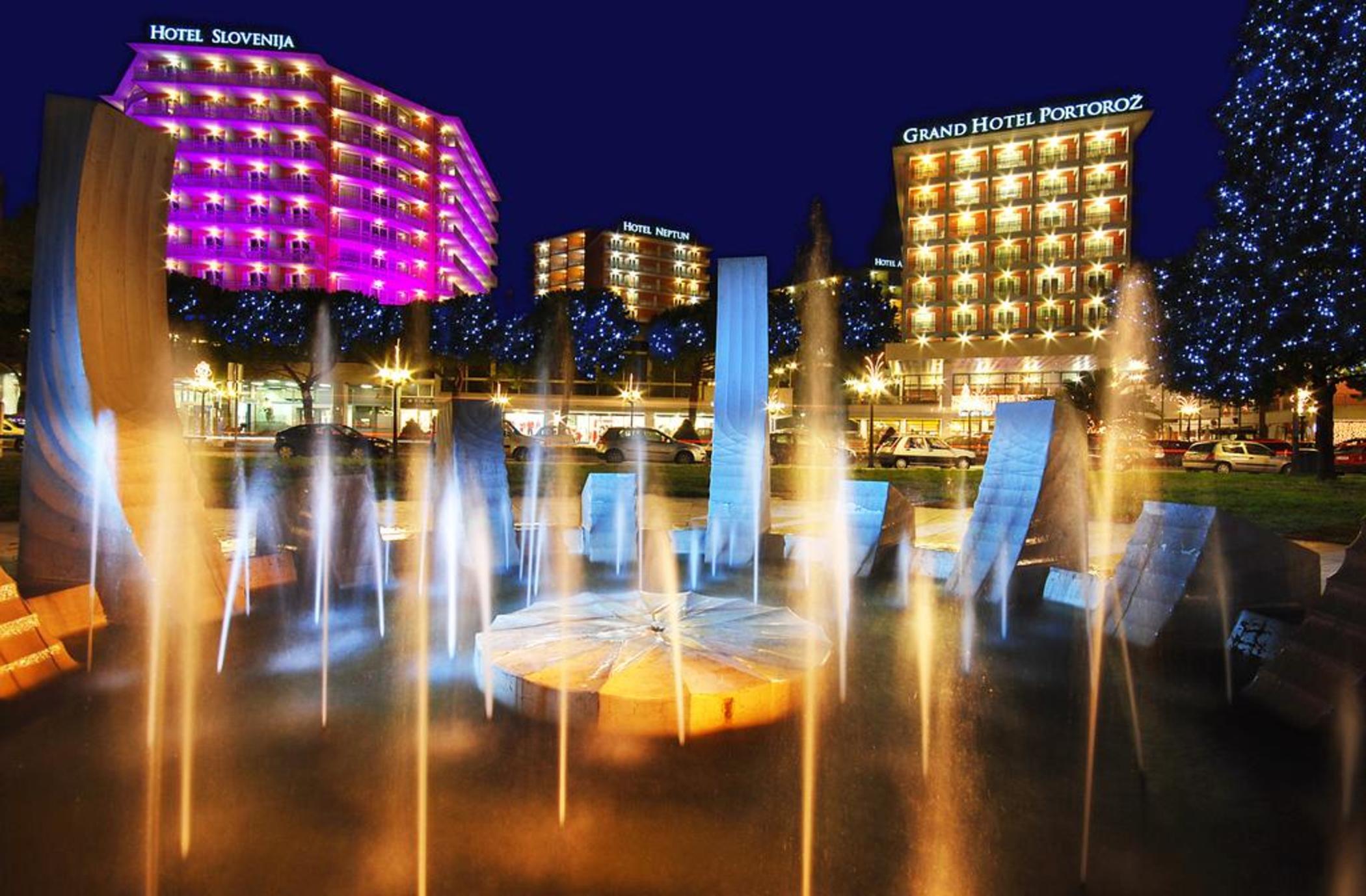 Hotel Slovenija - Terme & Wellness Lifeclass ポルトローシュ エクステリア 写真 The Grand Hotel Portorose