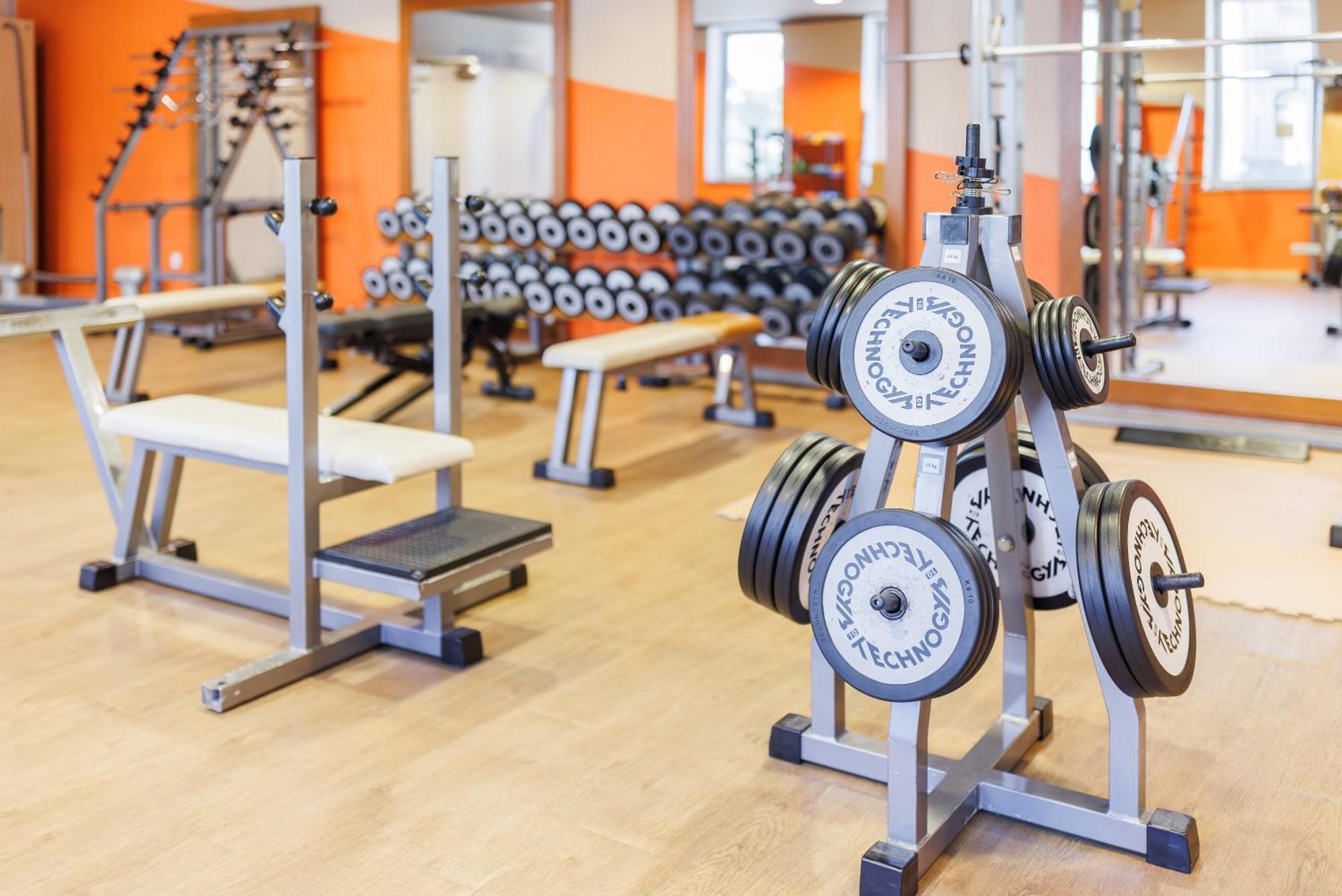 Hotel Slovenija - Terme & Wellness Lifeclass ポルトローシュ エクステリア 写真 A weight room