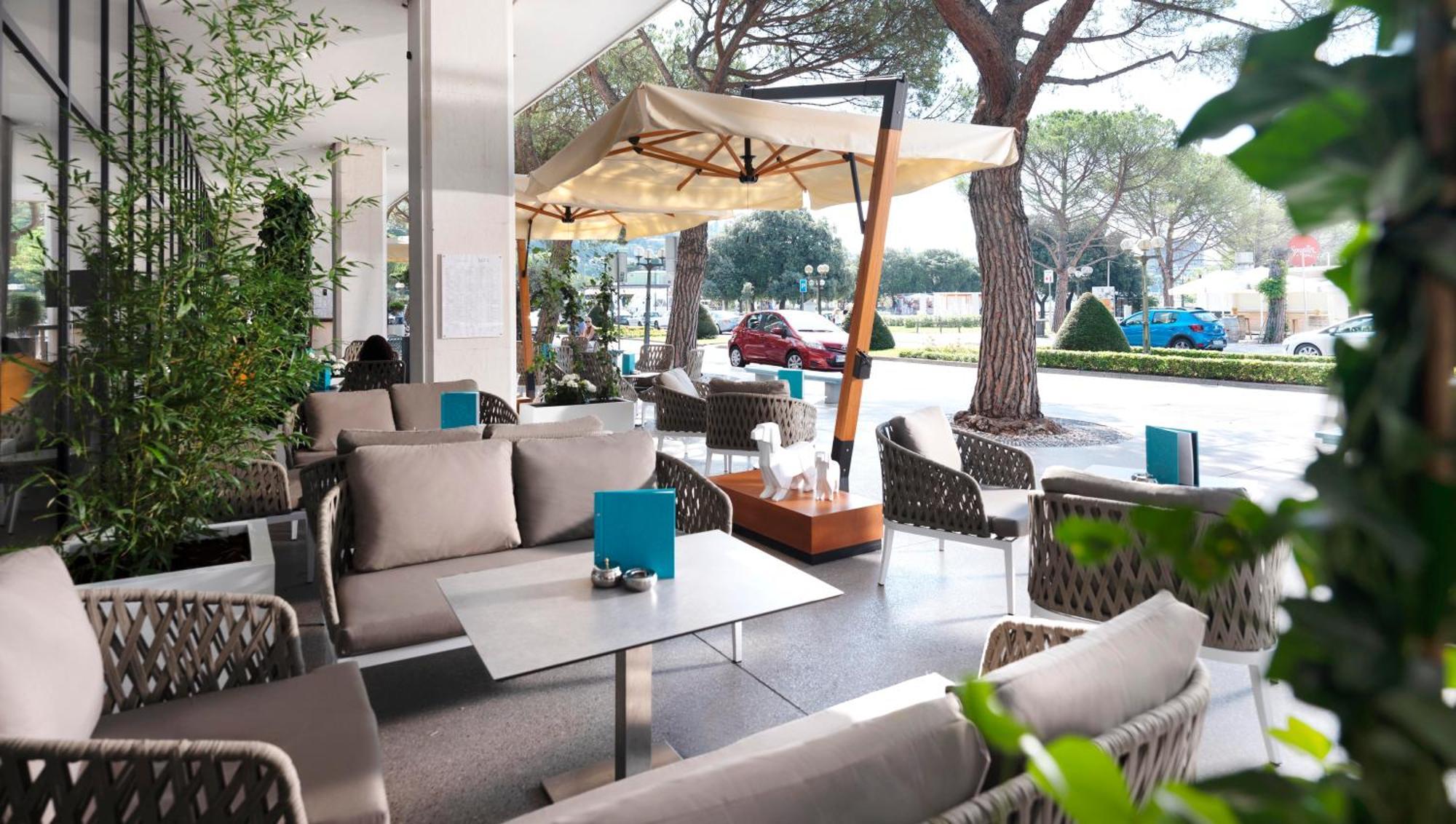 Hotel Slovenija - Terme & Wellness Lifeclass ポルトローシュ エクステリア 写真 The Terrace